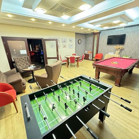 Hotel Rigga Владыславово Экстерьер фото